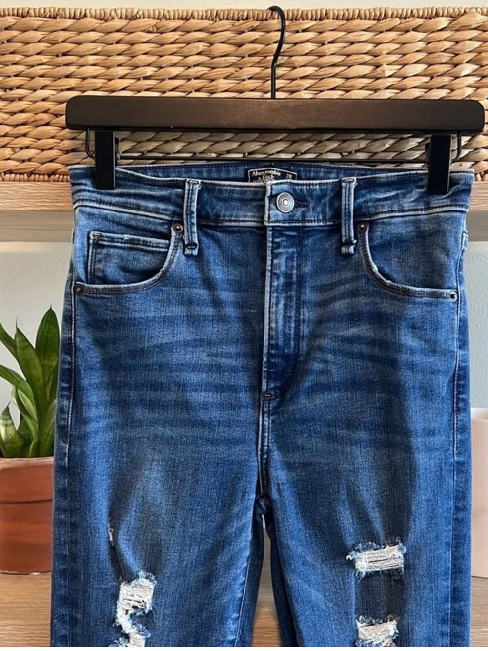 Abercrombie & Fitch Simone High Rise Super Skinny Distressed Jean